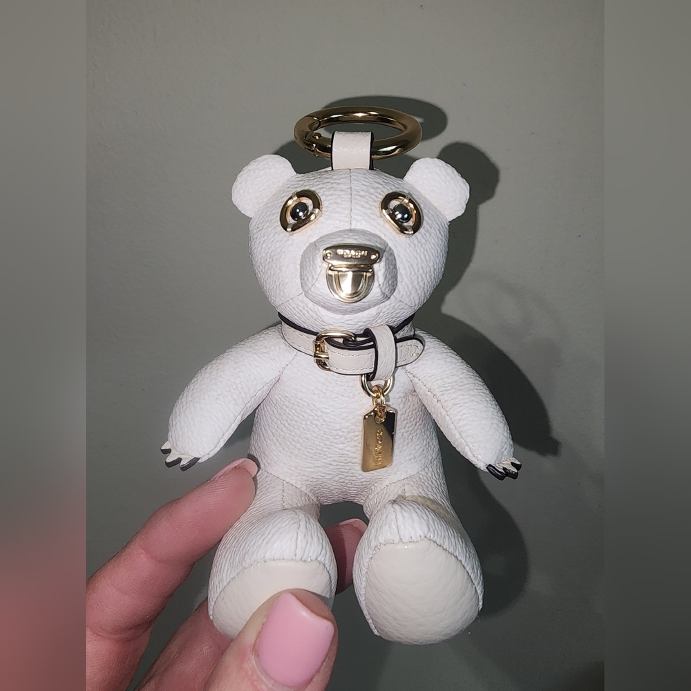 Coach Signature C White Cream Leather Mixed Metals Bear Purse Charm Keychain NEW - Picture 7 of 17